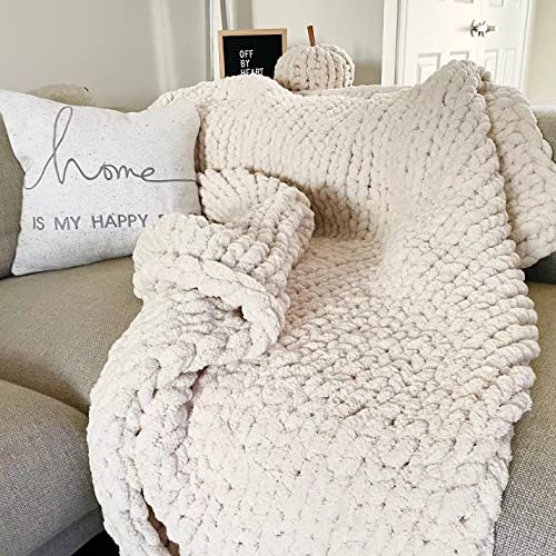 Mansmerton Chunky Knit Blanket Throw Large 50" x 60" Beige， Warm Soft Chenille Yarn Knit Blanket for Bed，Sofa，Machine Washable， Handmade Big Cable Knit Weighted Blanket -Bedroom&Boho Home Decor，Gift