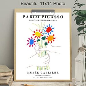 Pablo Picasso Wall Art & Decor - LARGE 11x14 - Pablo Picasso Poster Prints - Mid Century Modern Minimalist Abstract Aesthetic Room Decor - Gallery Wall Art - Bouquet of Peace - Flowers - Museum Poster