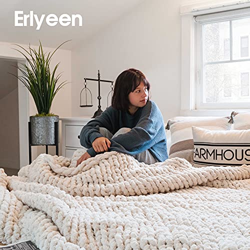 ERLYEEN Chunky Knit Blanket Throw Chenille Cable Handmade Chunky Knit Throw Blanket Warm Soft Cozy for Bed Chair Sofa Best Gift,Beige 40"x40"（Single Sofa）