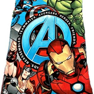 Avenger' Team Join to Save The World Cozy Fleece Throw Blanket 40" x 60" (Green)