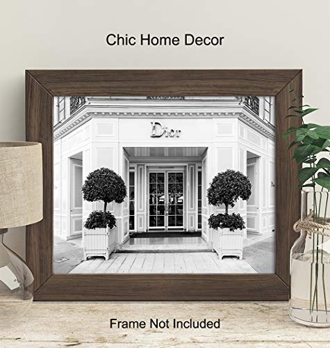 Glam Wall Decor Photo of Christian Dior Store - High Fashion Design Wall Art Picture - Designer Wall Decor - Glamour Wall Art Gift for Women - Designer Fashion Luxury Couture Home Decoration Poster