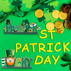 2 St. Patrick Table Decorations, Lucky Table Centerpiece Cute Leprechaun Shamrock Sign Wooden St. Patrick Happy for Dinner Party Coffee Irish Table Topper, 5.9 x 2.55 Inch