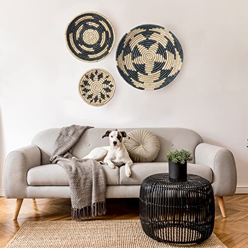 Artera Wicker Wall Basket Decor - Hanging Woven Seagrass Flat Baskets, Round Boho Wall Basket Decor for Living Room or Bedroom, Unique Wall Art, Set of 3, 23" to 13.5". (Style 2)