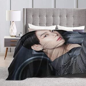 Jungkook Jeon Jung Kook Soft and Comfortable Warm Fleece Blanket for Sofa,Office Bed car Camp Couch Cozy Plush Throw Blankets Beach Blankets … (Black, 50"x40")