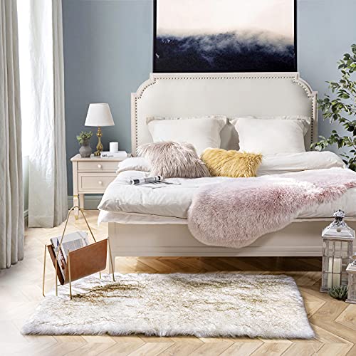 Phantoscope Faux Fur Rug, Fluffy Soft Faux Fox Fur Area Rugs for Bedroom Livingroom Kids Room Decor,Shaggy Fur Rugs Anti-Skid, White Brown, 2 x 6 Feet