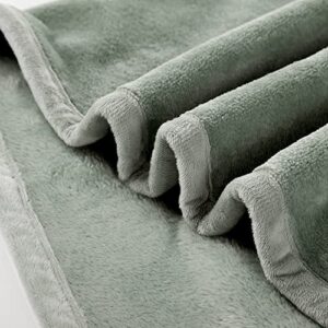 Surii Home Luxury Microfiber Flannel Blanket, Super Soft, Warm, Cozy, Fluffy, and Breathable, Perfect Throws for Bed, Couch, Sofa, for All Season Use. 350GSM King Size 108x90 Inches(Oliver Green)