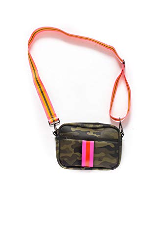 Haute Shore - Drew Showoff Crossbody Tote