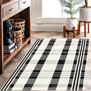 CAINANEL Buffalo Plaid Outdoor Rug Black and White Check Rug 35.4'' x 59'' Cotton Hand-Woven Checkered Front Welcome Door Mat Indoor/Outdoor Area Rug for Front Porch,Kitchen,Entry Way,Living Room