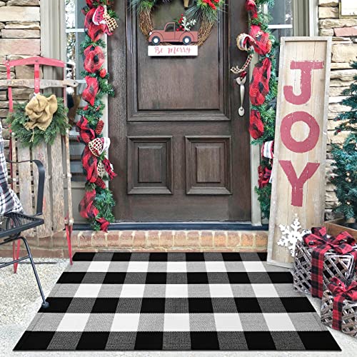 KILOCOCO Buffalo Plaid Rug 27.5x43 Inches Black and White Outdoor Rugs Cotton Hand-Woven Washable Indoor Buffalo Check Rug Layered Doormats for Front Door/Front Porch/Farmhouse/Entryway/Patio…