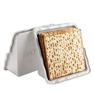 THE MATZAH BOX Matzah Holder Case, Store Keeps Matzah Fresh, Made In Israel