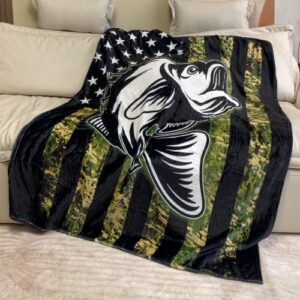 ultra-soft fishing american camo flag blanket microfiber plush blanket gifts for men women warm cozy fuzzy throw blanket for bed and couch 60” x 80”