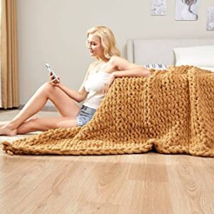 APIXO Chunky Knit Blanket Chenille Throw 40''x 80''- Tight Braided Thick Cable Knit Throw for Sofa or Bed - 100% Hand Made Chenille Weighted Blanket, Khaki-100x200cm