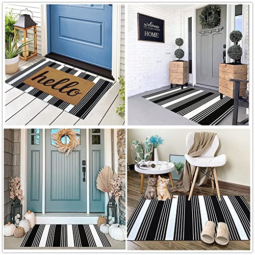 KaHouen Black and White Striped Outdoor Rug 27.5 x 43 Inches, Hand-Woven Reversible Foldable Washable Outdoor Rug Stripe for Layered Door Mats Porch/Front Door