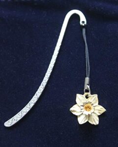 gold plated daffodil metal bookmark with gift pouch