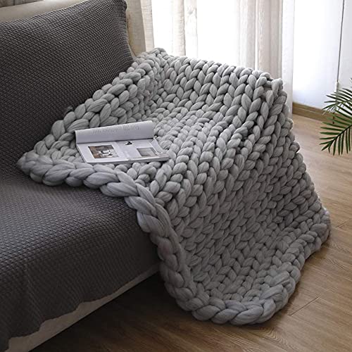 ourrco Chunky Knit Blanket Merino Warm Nap Blanket Arm Knitting Throw Handmade Knitting for Bedroom Decor Chair Sofa Pet Mat (47x60x1.1in/(120x150cm), Light Grey)