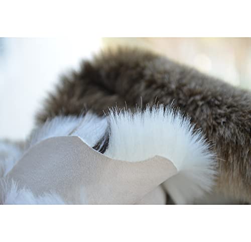 rugoo Reindeer Hide Rug 3.6 ft x 2.9 ft Faux Fur Rug Deer Rug Animal Skin Rugs Fluffy Pet Pad for Bedroom Living Room Nursery, White and Grey