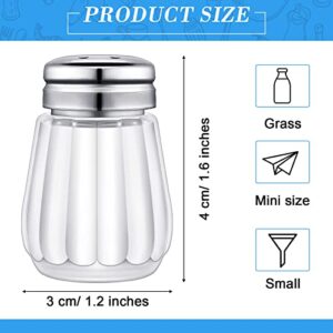 Set of 50 Pepper Shakers Mini Clear Pepper Holders Glass Cheese Shaker Kitchen Small Spice Shaker with Mesh Top for Travel Restaurant Home Wedding Camping Table Party Supplies
