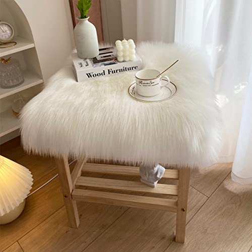 OKAYDA Faux Fur Sheepskin Chair Cover Square Seat Cushion Pad Super Soft Area Rugs for Living Bedroom Sofa (18 * 18in, White)