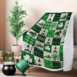 St. Patrick's Day Clovers Plush Sherpa Fleece Throw Blankets Shamrock Truck in Green Plaid Cozy Reversible Blanket Soft Warm Fuzzy Throws for Couch Bed Sofa