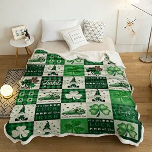 St. Patrick's Day Clovers Plush Sherpa Fleece Throw Blankets Shamrock Truck in Green Plaid Cozy Reversible Blanket Soft Warm Fuzzy Throws for Couch Bed Sofa