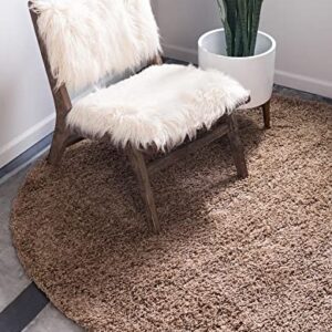Rugs.com - Über Cozy Solid Shag Collection Rug – 5 Ft Round Sandy Brown Shag Rug Perfect for Kitchens, Dining Rooms