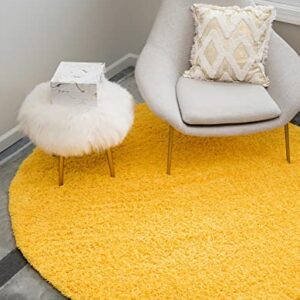 Rugs.com - Über Cozy Solid Shag Collection Rug – 5 Ft Round Tuscan Sun Yellow Shag Rug Perfect for Kitchens, Dining Rooms