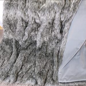 Starose Luxurious Faux Fur Throw Fake Wolf Fur Throw Blanket Couch Throw Bedspread Comforter Gray Queen Size 79"x90"