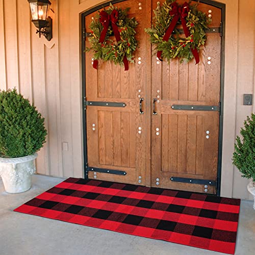 Christmas Door Mat Outdoor, Black Red Buffalo Plaid Outdoor Rug 23.6 x 51.2'' Front Door Mat, Washable Christmas Welcome Mat for Front Porch, Kitchen, Bathroom, Farmhouse, Entry Way, Laundry Room