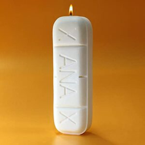 Xanax Pill Anti-Stress Soy Candle - Enjoy Natural Relaxation, Romantic Soft Glow, Impressive Realistic Detail. Aesthetic Home Decor, Living Room, Bedroom. Cute Funny Novelty Gift, 5.1 x 1.5