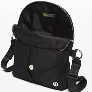 Lululemon All Night Festival Bag Micro (Black/Gold)