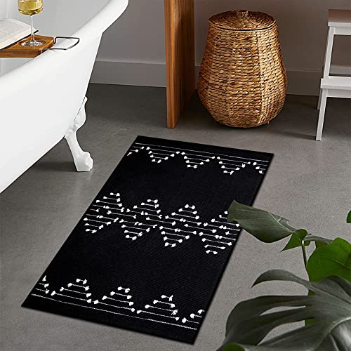 AGELMAT Boho Bathroom Rug 2' x 3',Woven Washable Small Black and White Area Rug for Bedroom,Moroccan Cotton Kitchen Rug Farmhouse Throw Rug Bohemian Bath Mat for Hallway Entry Doorway Laundry
