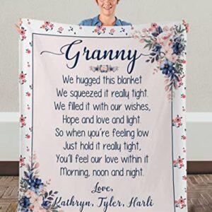 Personalized Granny Blanket with Grandkids Name, Custom Granny Blanket, Christmas Mothers Day Blanket Gift for Granny from Grandson Granddaughter Son Daughter, Blanket for Granny from Grandkids