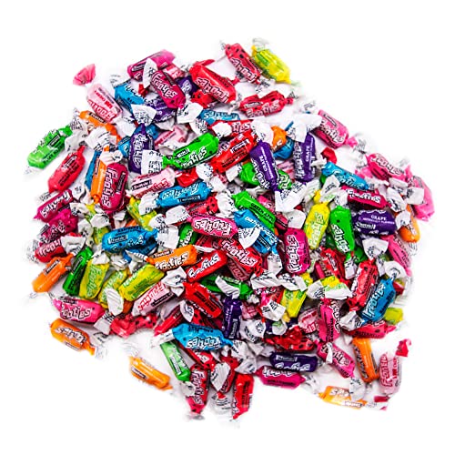 Tootsie Frooties Candy - 10 Assorted Flavors of Tootsie Frooties Fruit Chews, Tootsie Roll Flavored Variety Mix of Individually Wrapped Taffies - Gluten-Free - 1 LB Bulk Candy