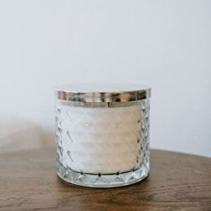 Gold Canyon™ - Clean Sheets Scented Candle, Three-Wick, Heritage Diamond-Cut Glass Jar, New & Improved Look 2022