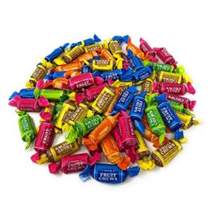 holiday special tootsie roll fruit chews – 1 lbs – original chewy fruity taffy candy soft chews – assorted 8 flavor variety bulk mix in resealable pantry bag – individually wrapped, 16 oz.