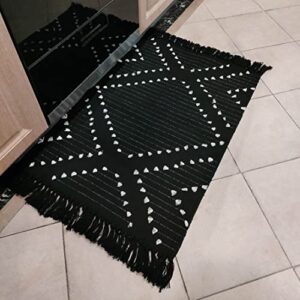 Boho Kitchen Rug 2'x3' Small Bathroom Rug with Tassels,Black Cotton Moroccan Farmhouse Bath Mat Woven Cute Geometric Throw Rug Washable for Entry Hallway Sink Bedroom Living Room Indoor Outdoor Decor