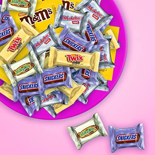 M&M'S PEANUT, SNICKERS, TWIX, MILKY WAY & 3 MUSKETEERS & Easter Chocolate Candy Spring Assortment, 31.3 oz, 100-Piece Bag