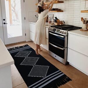 Boho Kitchen Rug Runner 2.3'x5.3' Bathroom Rugs with Tassels,Black Moroccan Farmhouse Cotton Bath Mat Woven Chic Cute Throw Sink Rug Washable for Hallway Bedroom Living Room Indoor Outdoor Decor