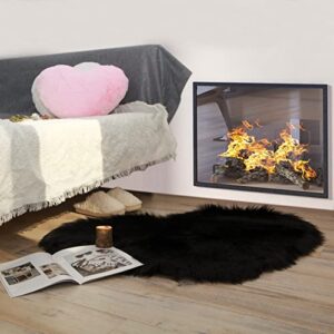 Heart Rugs for Home Decor, Heart Shaped Faux Fur Rug, Faux Sheepskin Rug, Black Shag Fluffy Area Rugs, Accent Carpets for Bedroom Living Room, Love Coquette Room Decoration 2 x 3 Feet Plush Mat