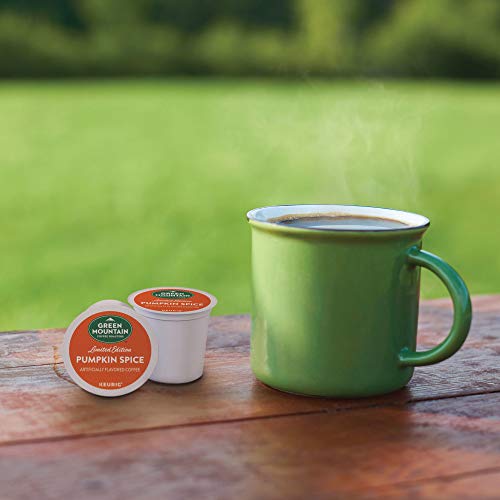 Green Mountain Coffee Roasters Seasonal Selections Pumpkin Spice, Keurig Single-Serve K-Cup Pods, Light Roast Cofee, 32 Count