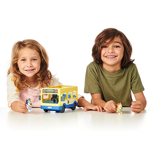 Bluey Bus, Bus Vehicle and Figures Pack, with Two 2.5-3" Figures