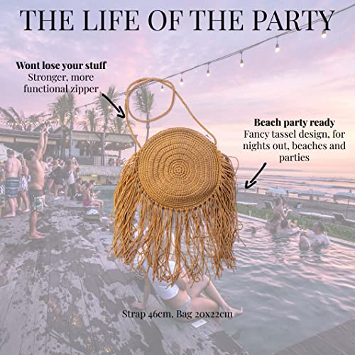 Straw Beach Bag Purse Tassel Fringe Macrame Boho Hippie Design, For Women Summer Party, Evening Nights Out, Crossbody Shoulder (20cm Round, Light brown)