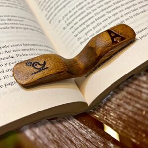 Moiitee Handcrafted Book Page Holder - Walnut Thumb Bookmark - Gift for Book Lovers, Bookworms, Gifts for Readers and Book Enthusiasts