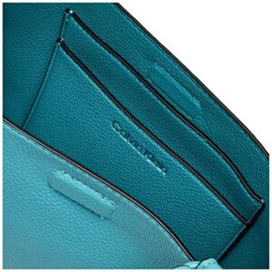 Calvin Klein Estelle Novelty Crossbody, Turquoise