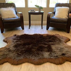 LAMBZY Faux Sheepskin Super Soft Hypoallergenic Silky Shag Rug for Living Room, Kids Room, Sofa (Quarto 4 Pelts 4'x6', Brown)