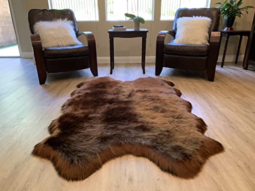 LAMBZY Faux Sheepskin Super Soft Hypoallergenic Silky Shag Rug for Living Room, Kids Room, Sofa (Quarto 4 Pelts 4'x6', Brown)