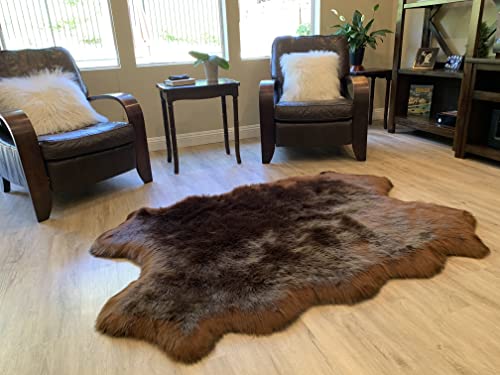 LAMBZY Faux Sheepskin Super Soft Hypoallergenic Silky Shag Rug for Living Room, Kids Room, Sofa (Quarto 4 Pelts 4'x6', Brown)