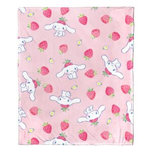 northwest sanrio cinnamoroll silk touch throw blanket, 50″ x 60″, berry pattern
