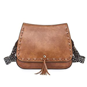 ukeneng women’s crossbody bag shoulder bag with tassel purse shoulder bucket cross-body purse (brown)