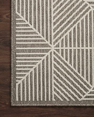 Loloi II Rainier Collection RAI-03 Natural/Ivory, Indoor/Outdoor 2'-2" x 3'-9" Accent Rug